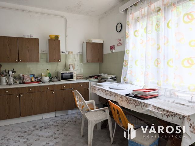 Nyaralókomplexum Szarvason-Kivételes Lehetőség a Vízparton!