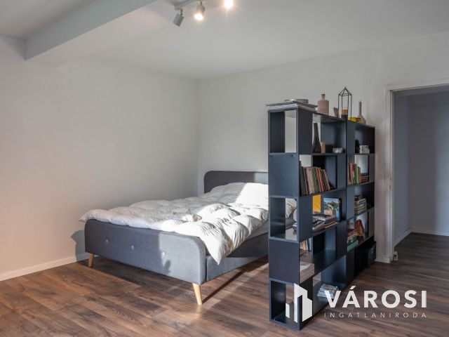 Modern,idilli tanya Kondoros határában