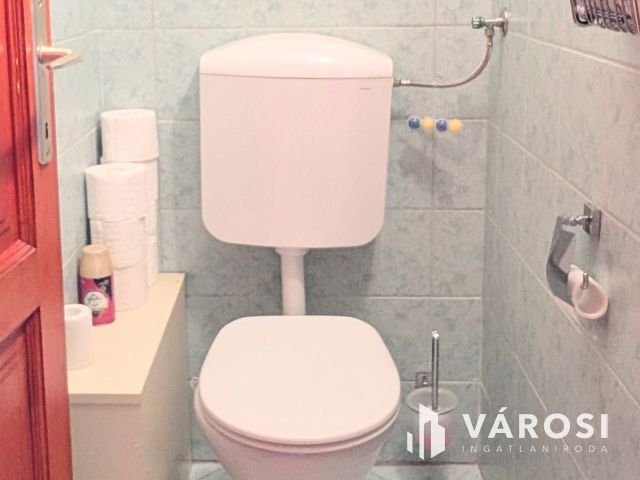 Liftes lakás a belvárosban!